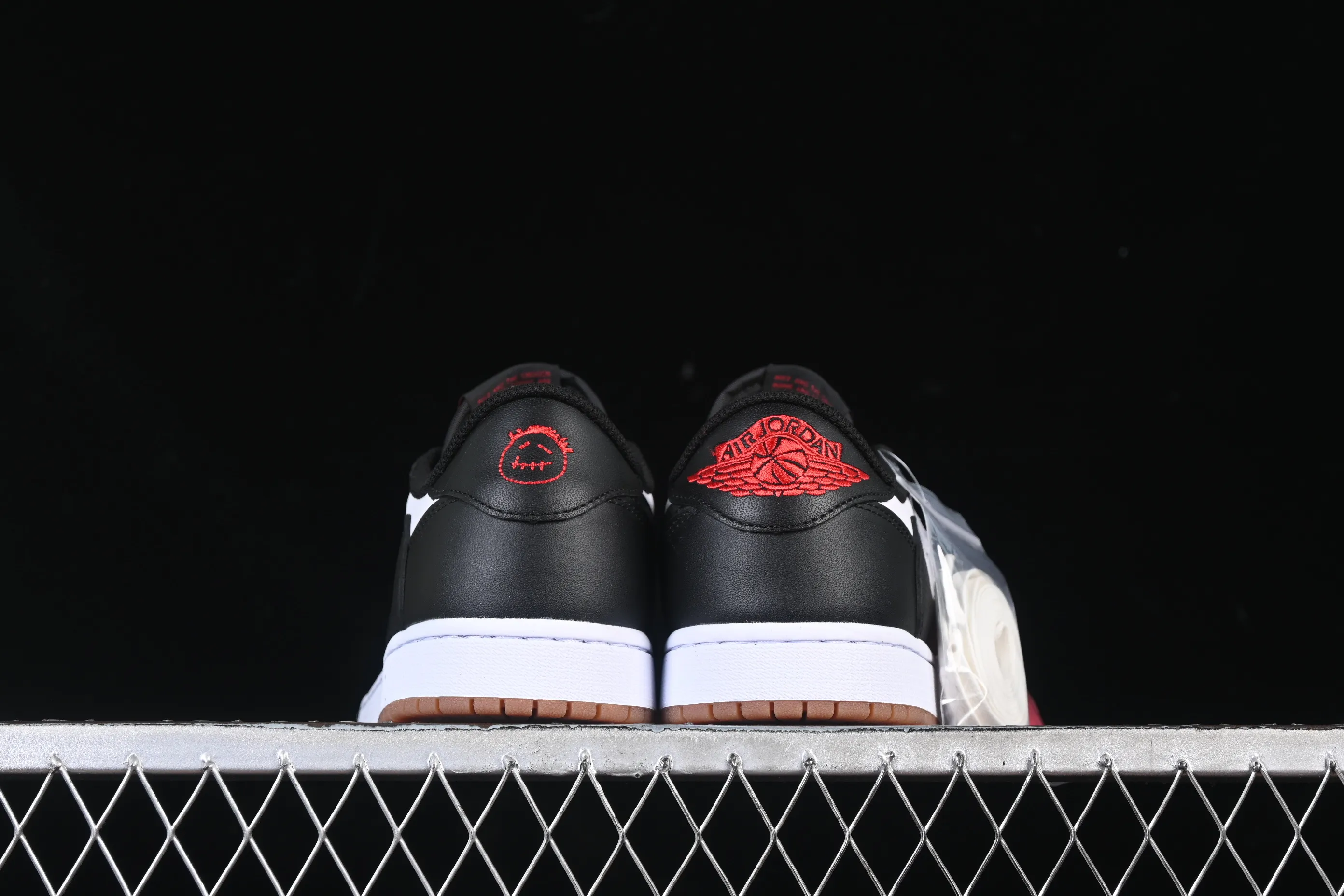 All categories Air Jordan Jordan series basketball shoes Air Jordan 1 Low Travis Scott x Air Jordan 1 Low OG AJ1 Joe 1 undercut low DM7866-201